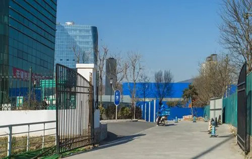 欣安天成大厦入口